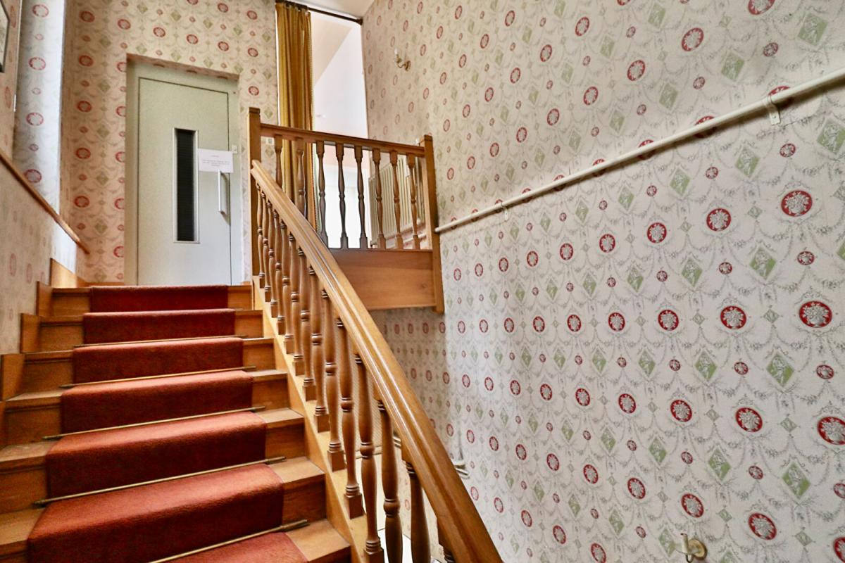 VIENNE Appartement Vienne 5 pièce(s) 144 m2 9