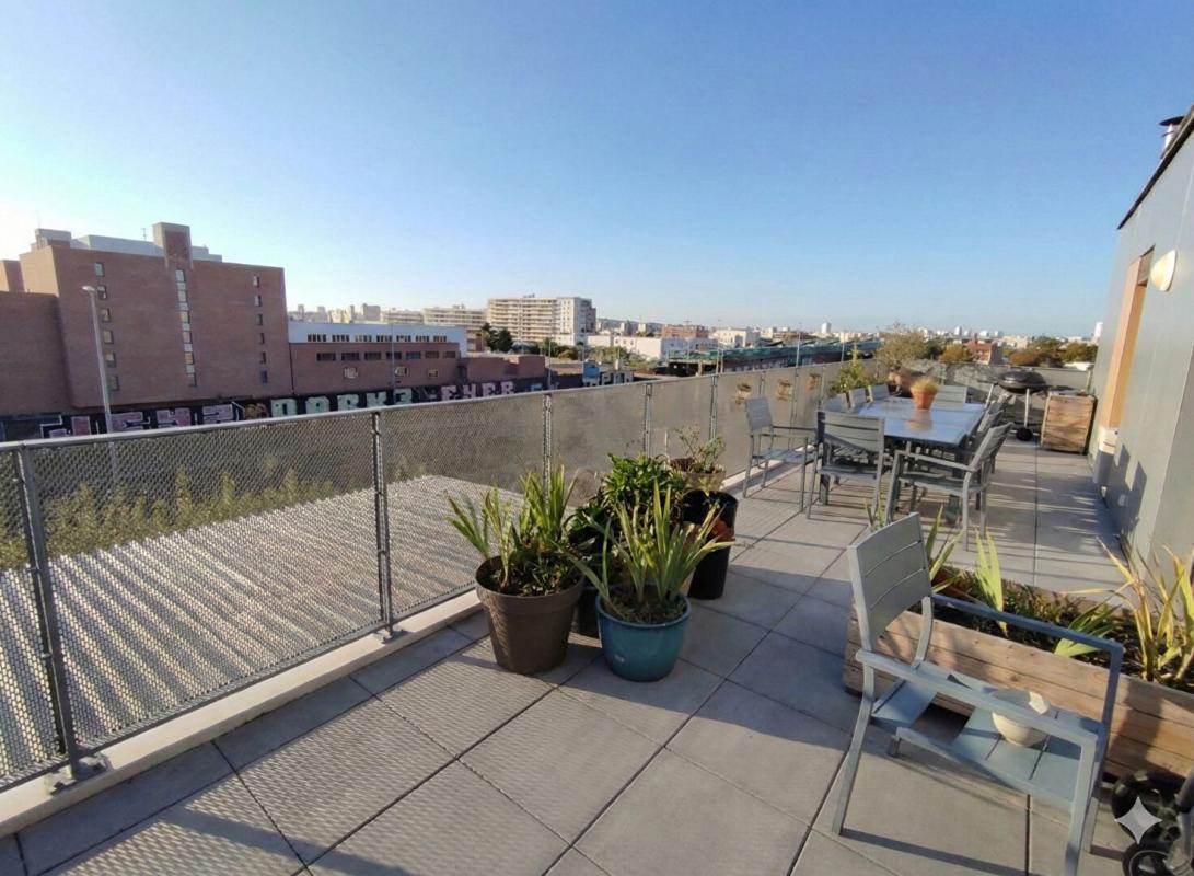 LA COURNEUVE Appartement  3 pièce(s) 63m2 + Terrasse 44m2 8