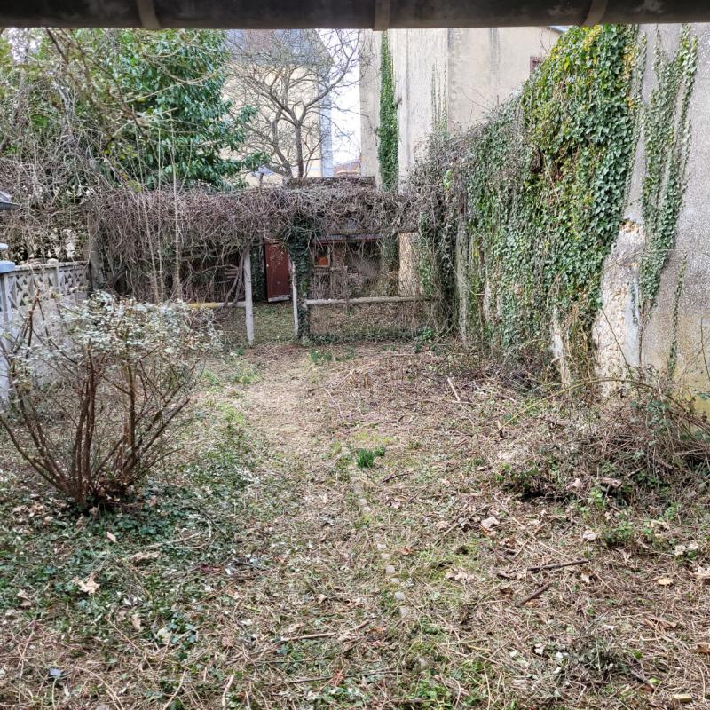 NONANCOURT Maison NONANCOURT- 8 pièce(s) - 195m2 - 6 chambres - Jardin - PRIX 149 990 HAI 15