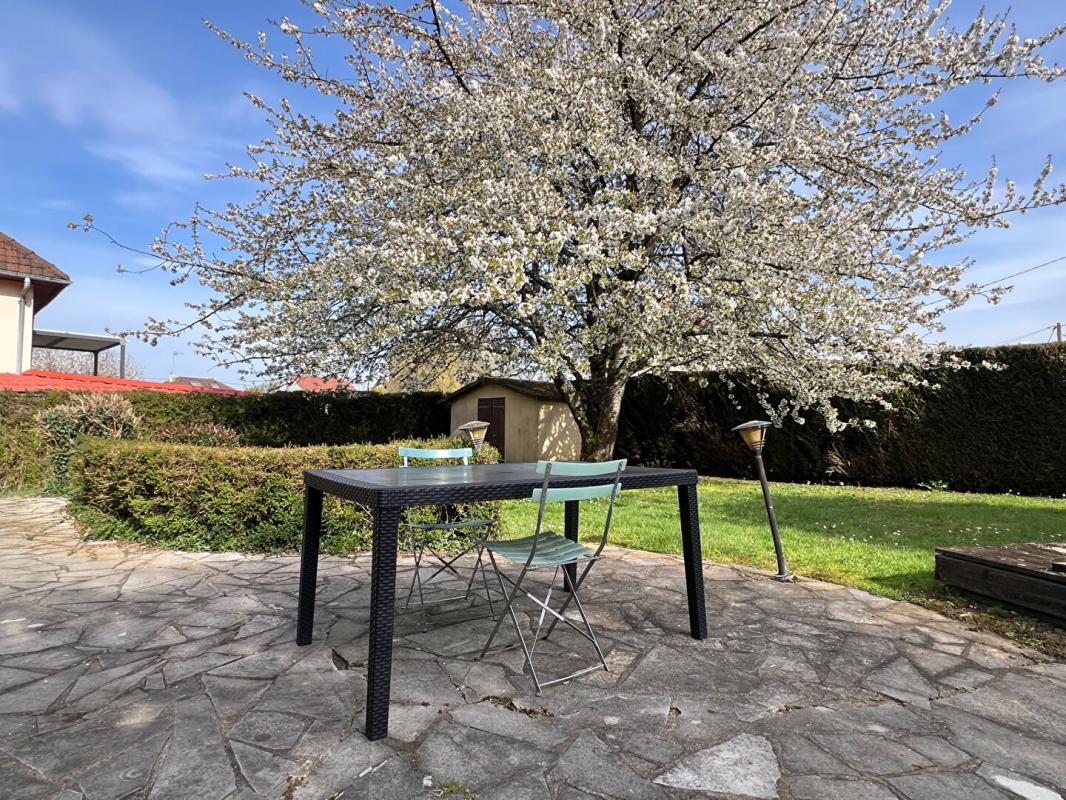 NEUVILLE-SUR-SARTHE Maison de plain-pied - Neuville Sur Sarthe - 4 pièce(s) - 103 m² 17