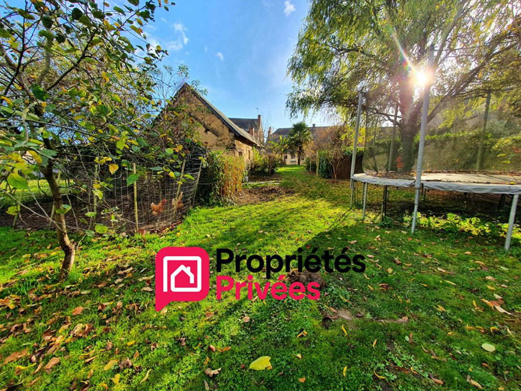 LA FERRIERE-DE-FLEE Maison Segré en Anjou Bleu 14