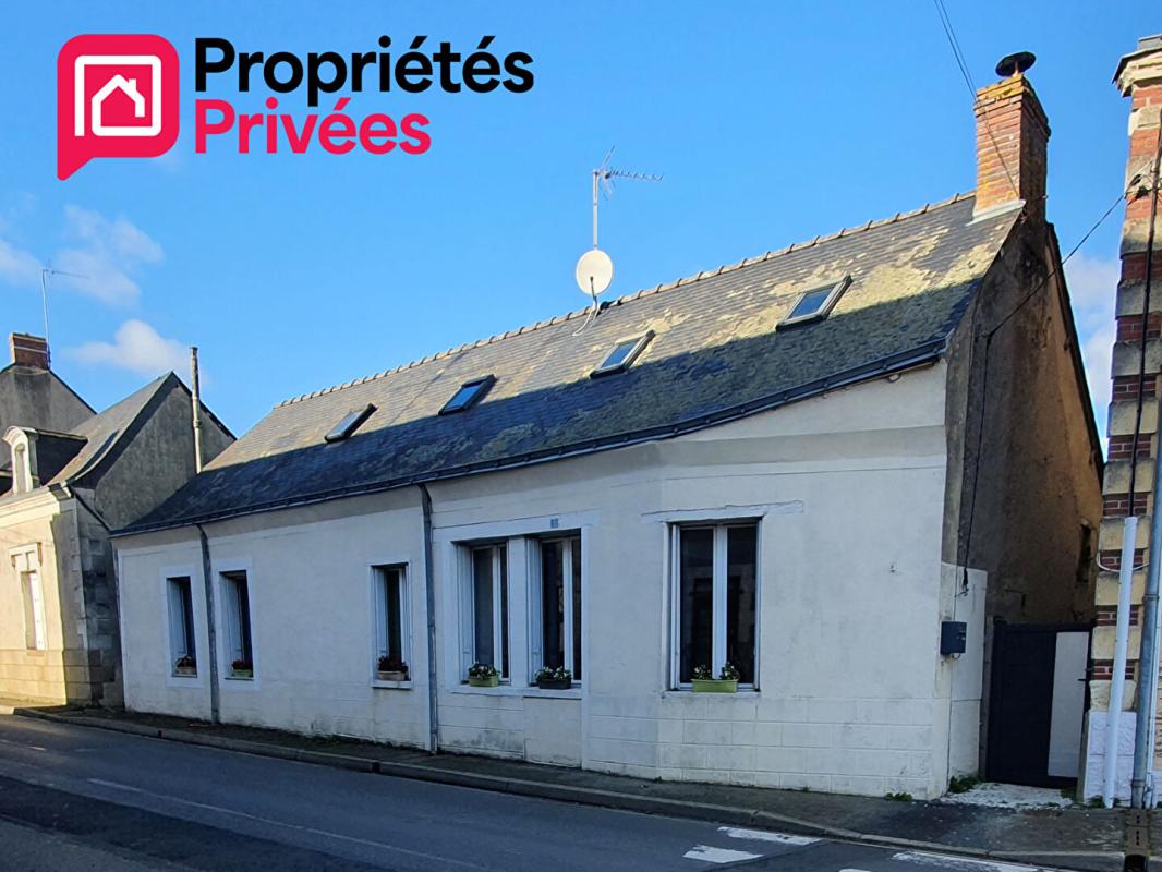 LA FERRIERE-DE-FLEE Maison Segré en Anjou Bleu 15