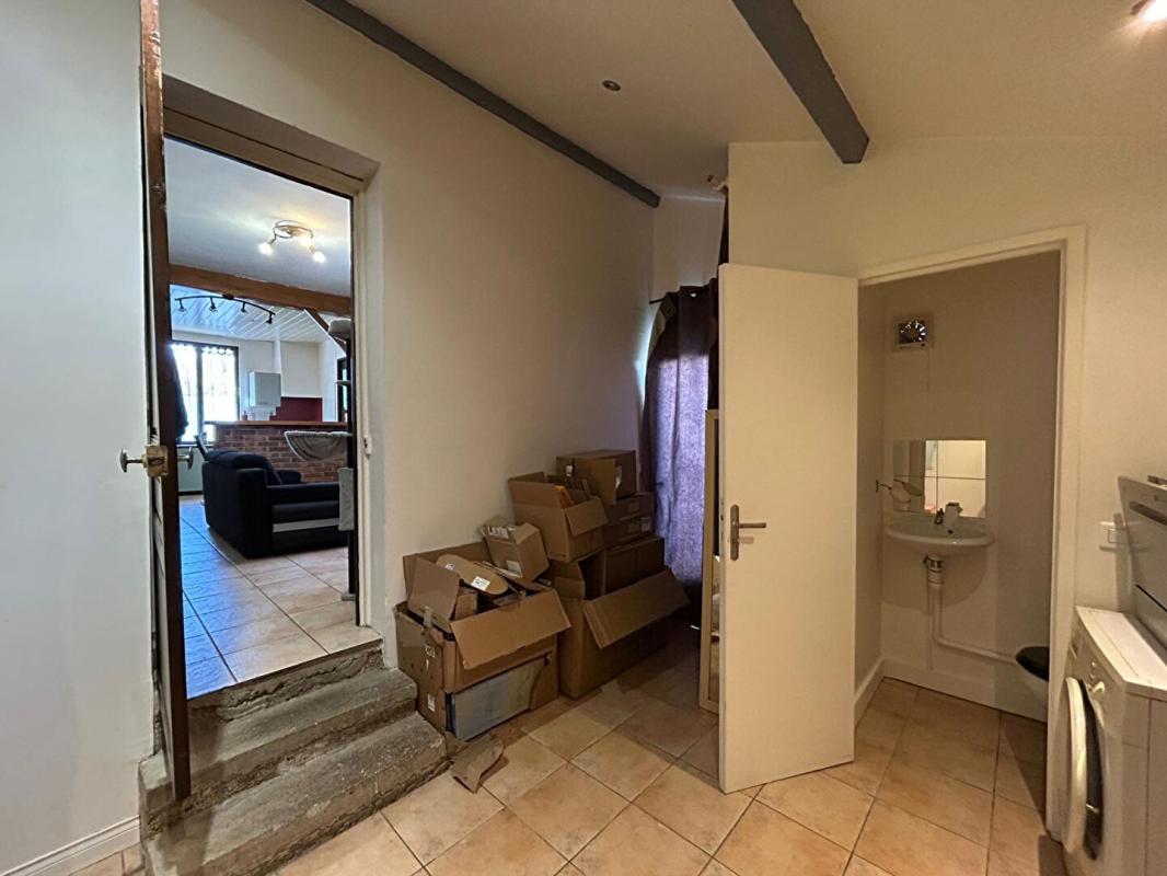 WARMERIVILLE SPECIAL LOCATIF / Maison  Warmeriville 60m², 3 pièces 9