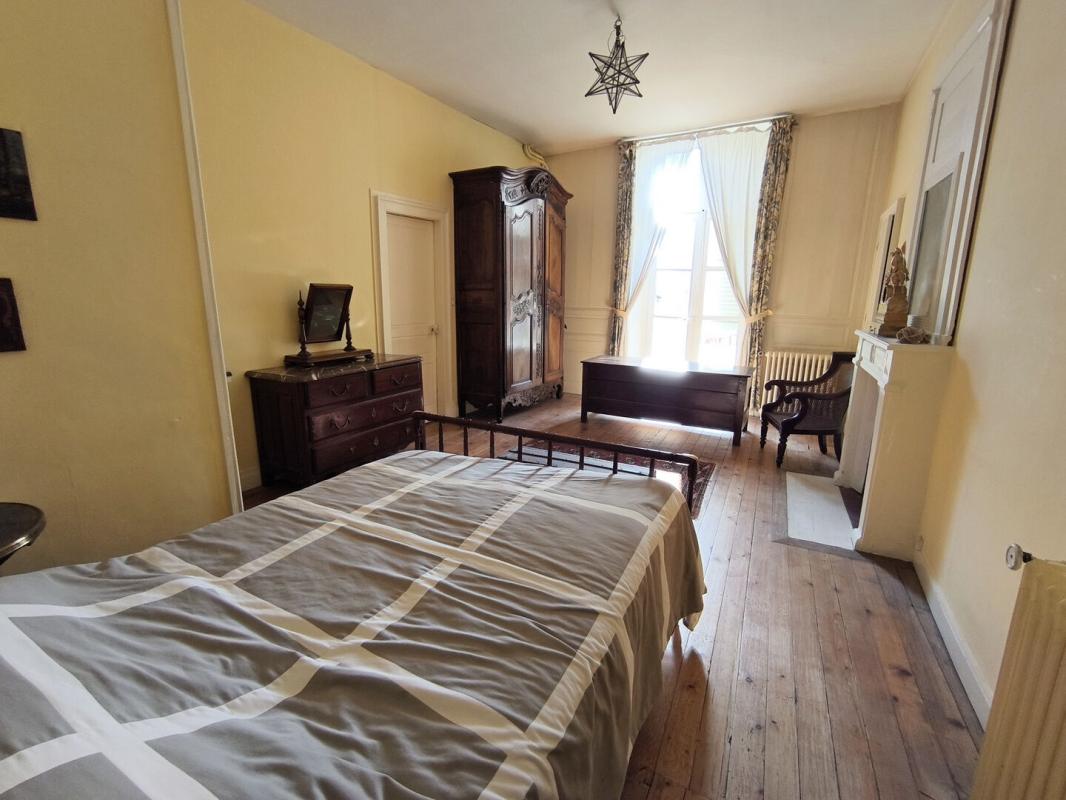 ALENCON Maison hyper centre ville avec jardin 7