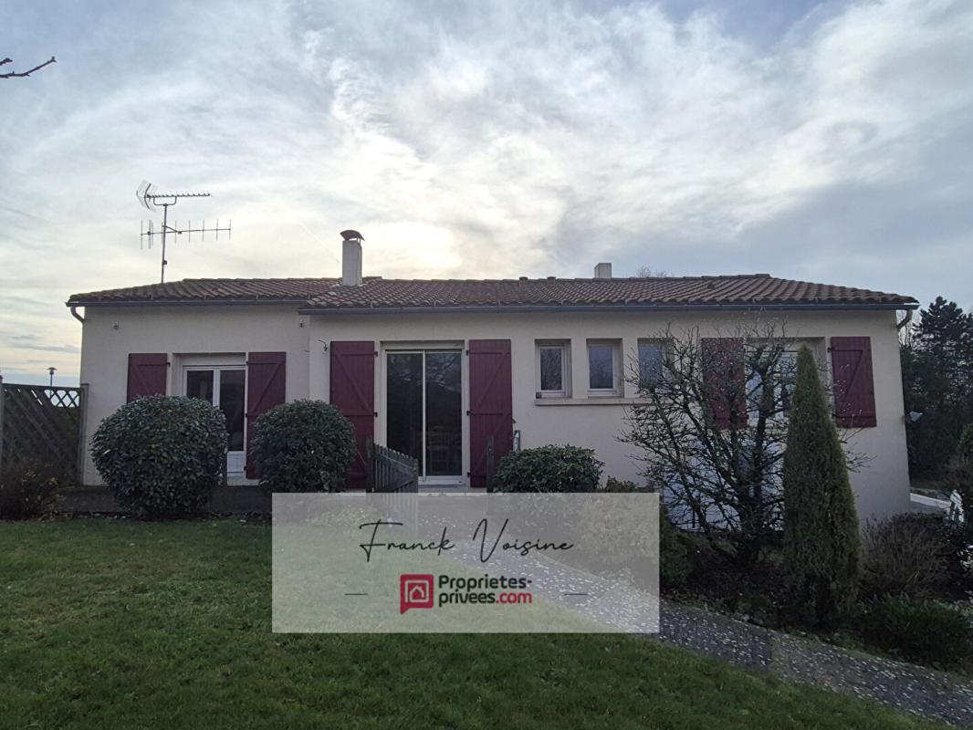 SAINT-MICHEL-MONT-MERCURE A VENDRE à Saint Michel Mont Mercure, maison de 114 m2 env avec 4 chambres sur une parcelle de 1000 m2 env 18