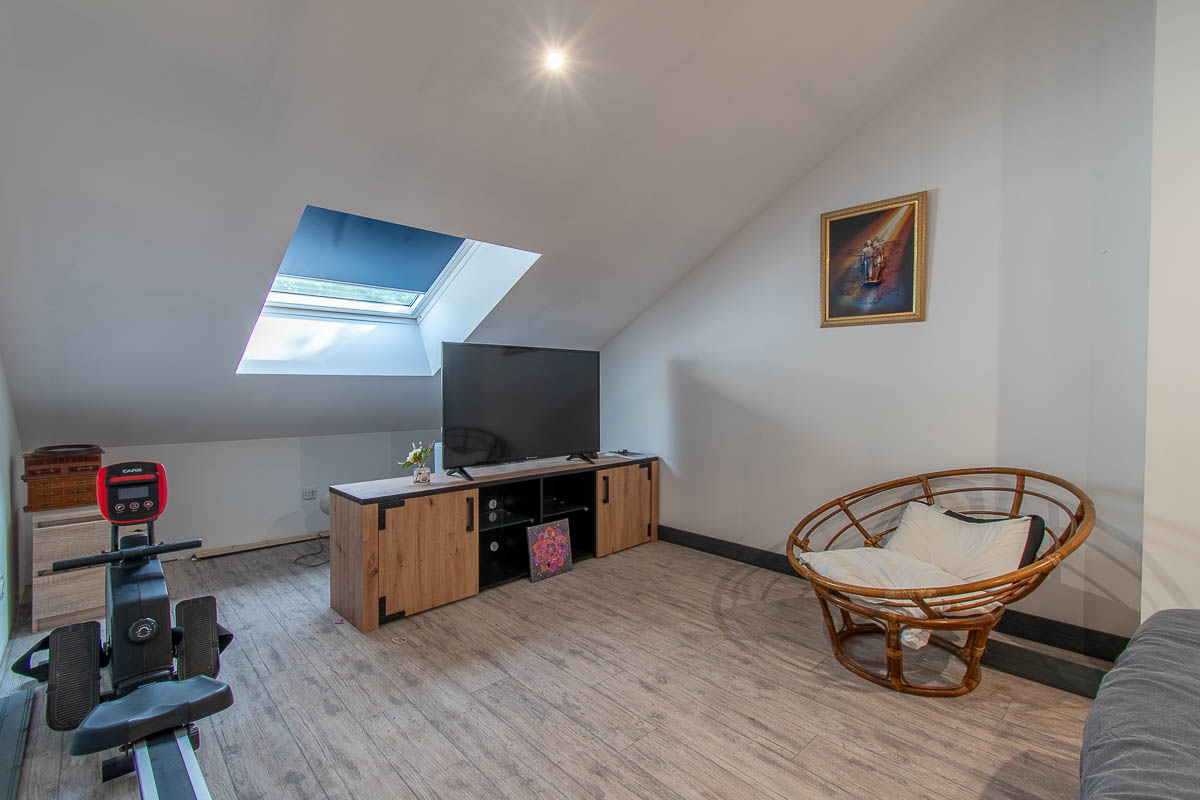 VIERZON Maison Vierzon 5 pièce(s) 82.63 m2 8