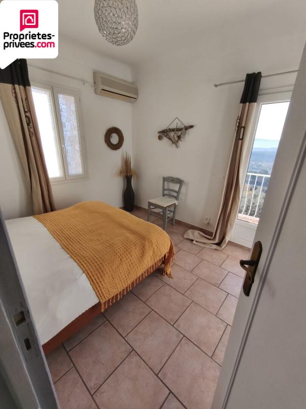 LE CANNET-DES-MAURES Maison Le Cannet Des Maures 6 pièce(s) 160 m2 11