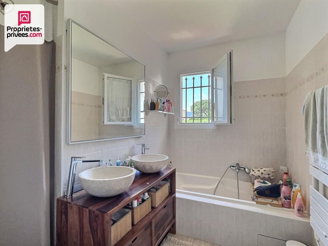 LA MOTTE Villa sur La Motte - Plain-pied, 3 chambres, piscine, proche Golf Saint-Endréol 13