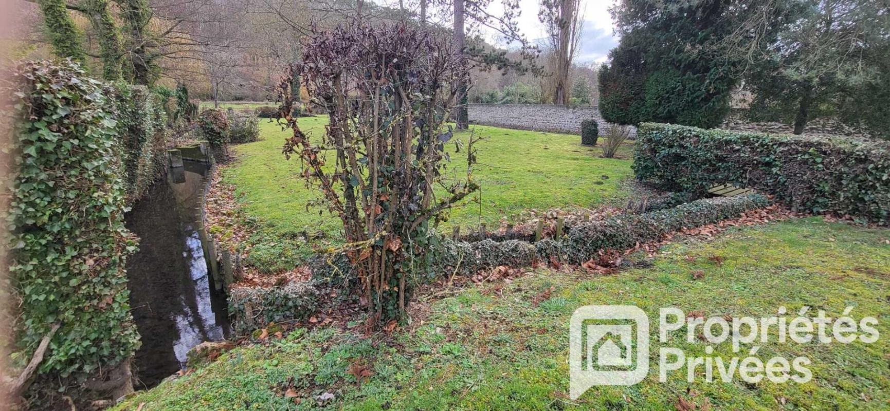 TILLIERES-SUR-AVRE Propriété de caractère en bord de l'Avre 12