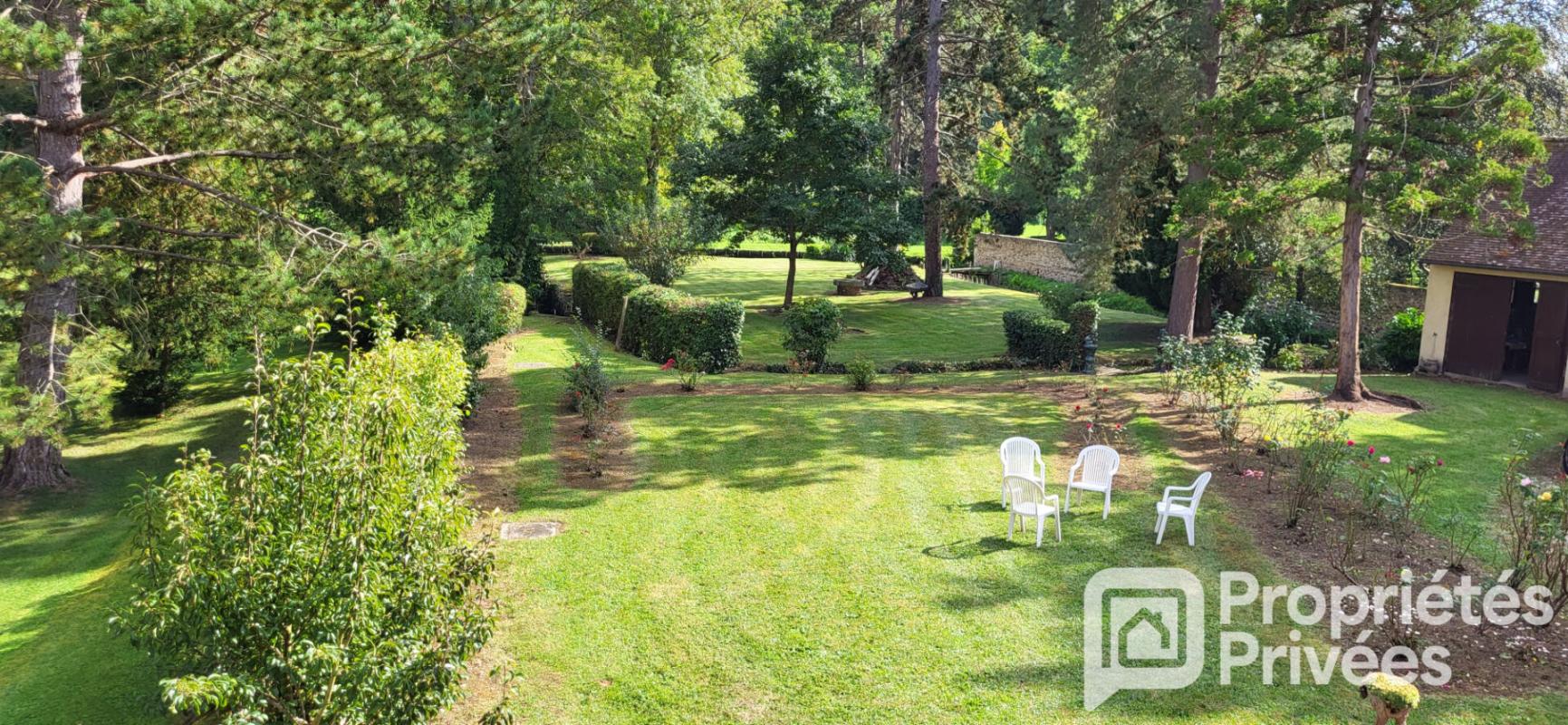 TILLIERES-SUR-AVRE Propriété de caractère en bord de l'Avre 3