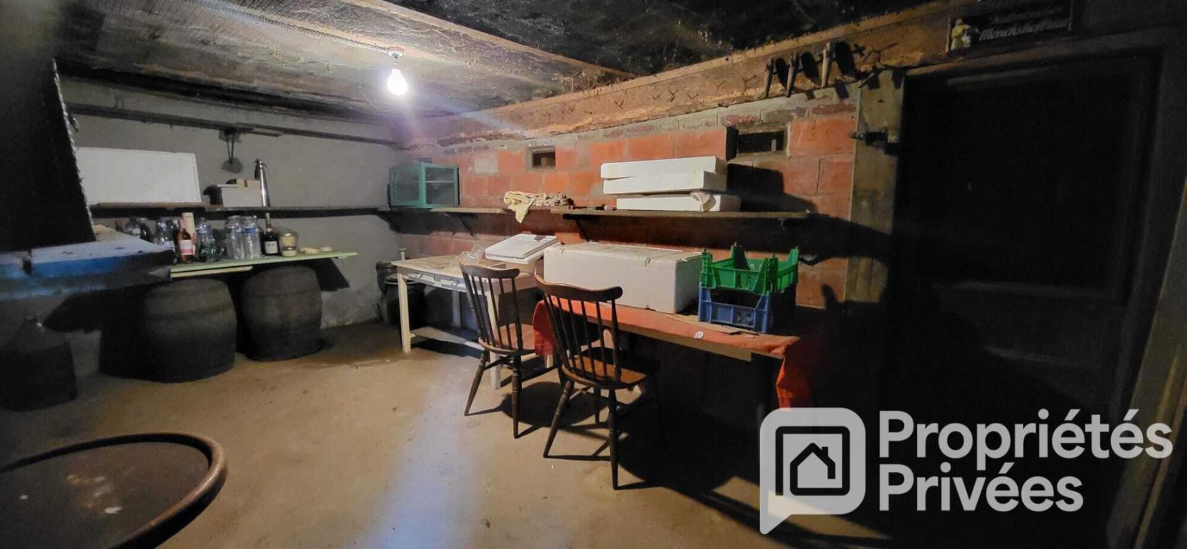 TILLIERES-SUR-AVRE Propriété de caractère en bord de l'Avre 9