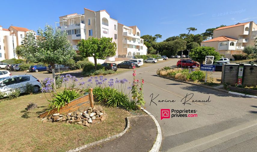 LES SABLES-D'OLONNE Garage / box Les Sables D Olonne 3