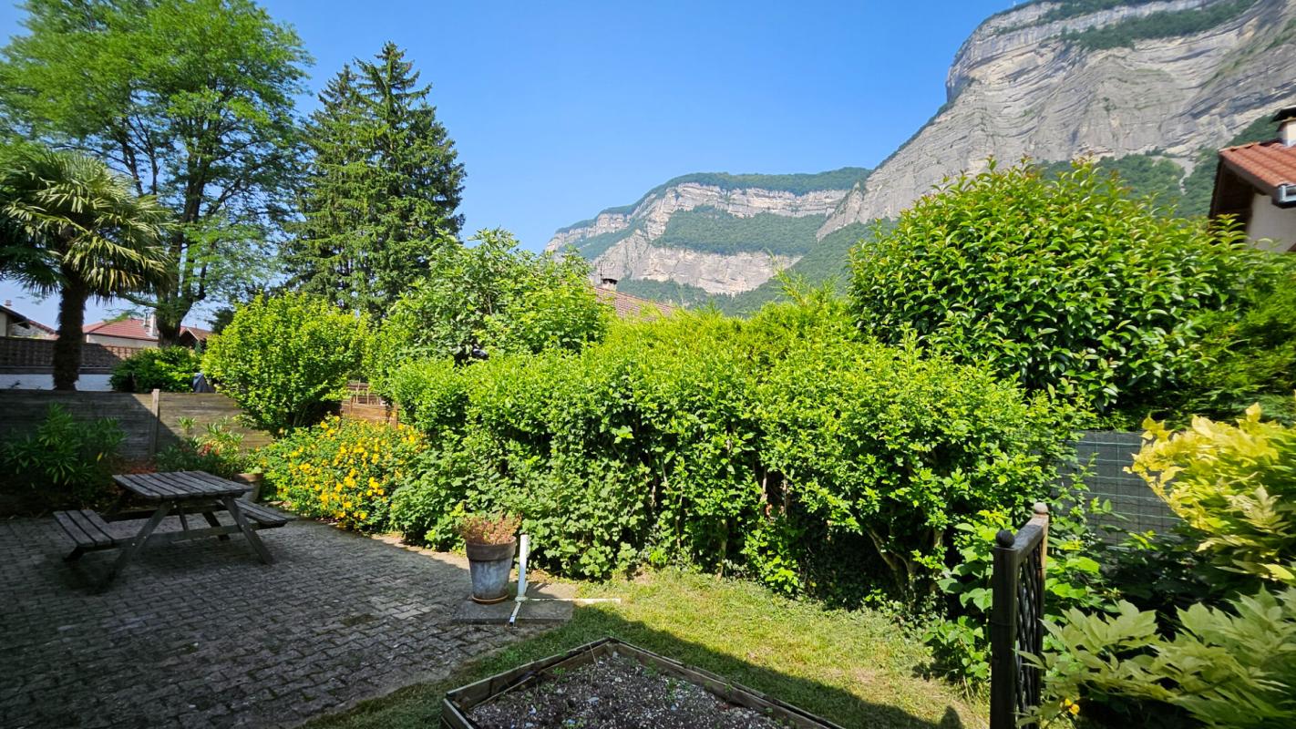 CROLLES Maison de Ville 7P 210 m² avec Garage / Atelier à CROLLES (38920) 18