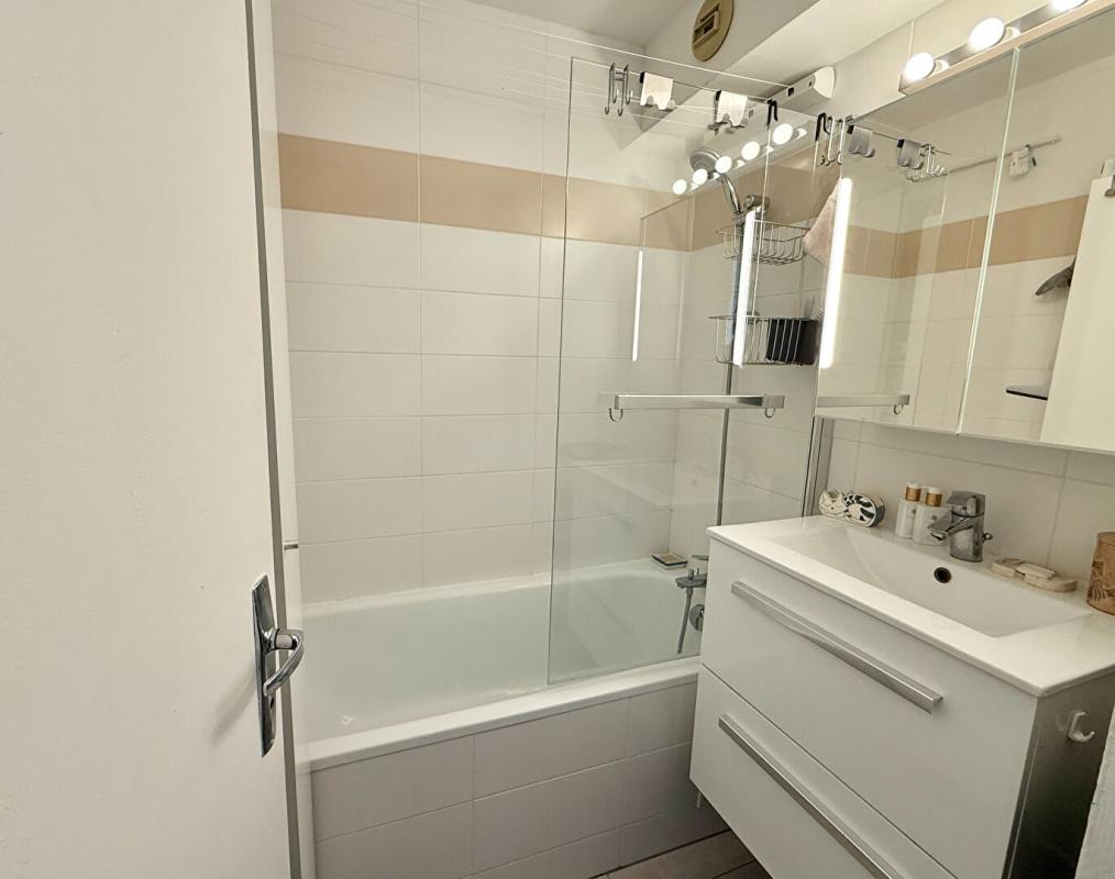 BENERVILLE-SUR-MER Appartement 2 pièces vue mer avec parking 8