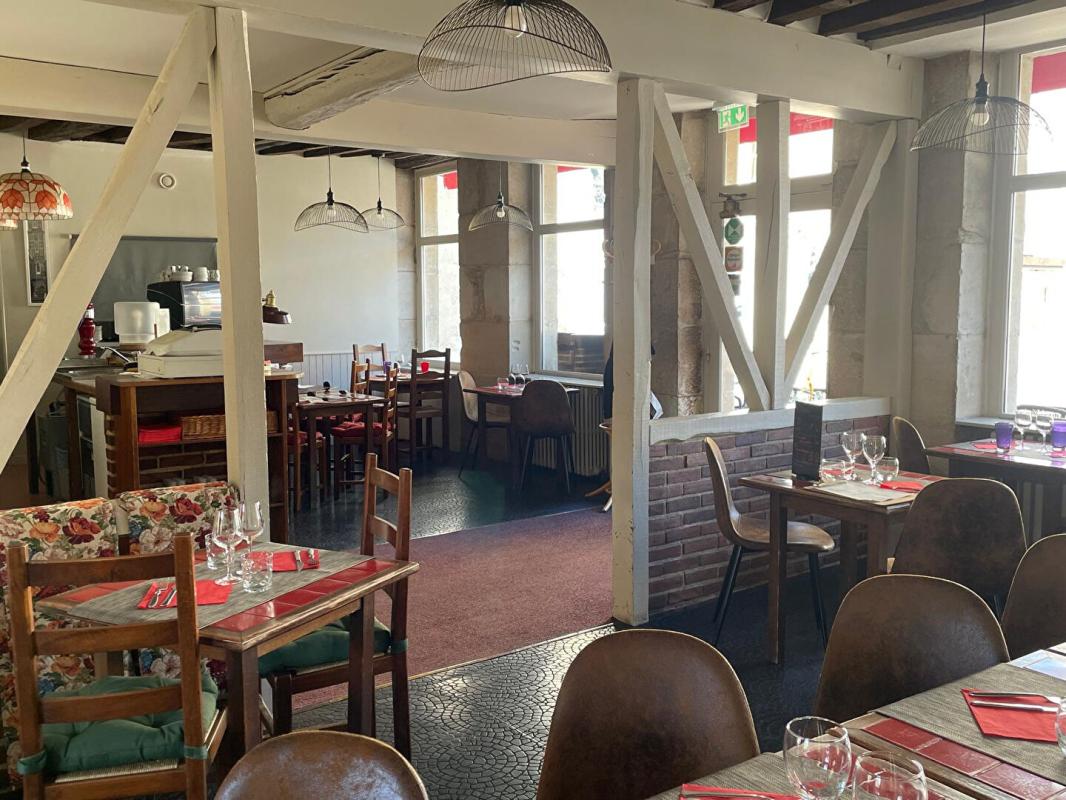 CLAMECY EXCLUSIVITE CLAMECY - RESTAURANT PIZZERIA, 75 COUVERTS, TERRASSE et LOGEMENT 7