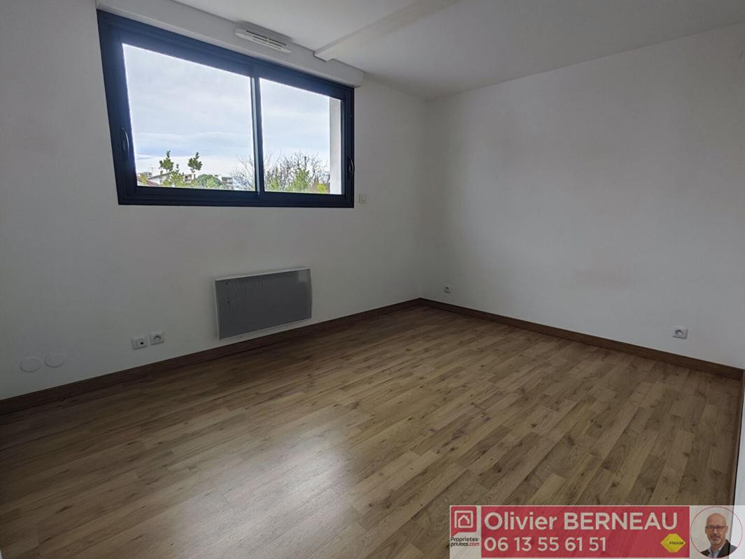 ANGLET Maison Anglet 5 pièce(s) 85 m2 5