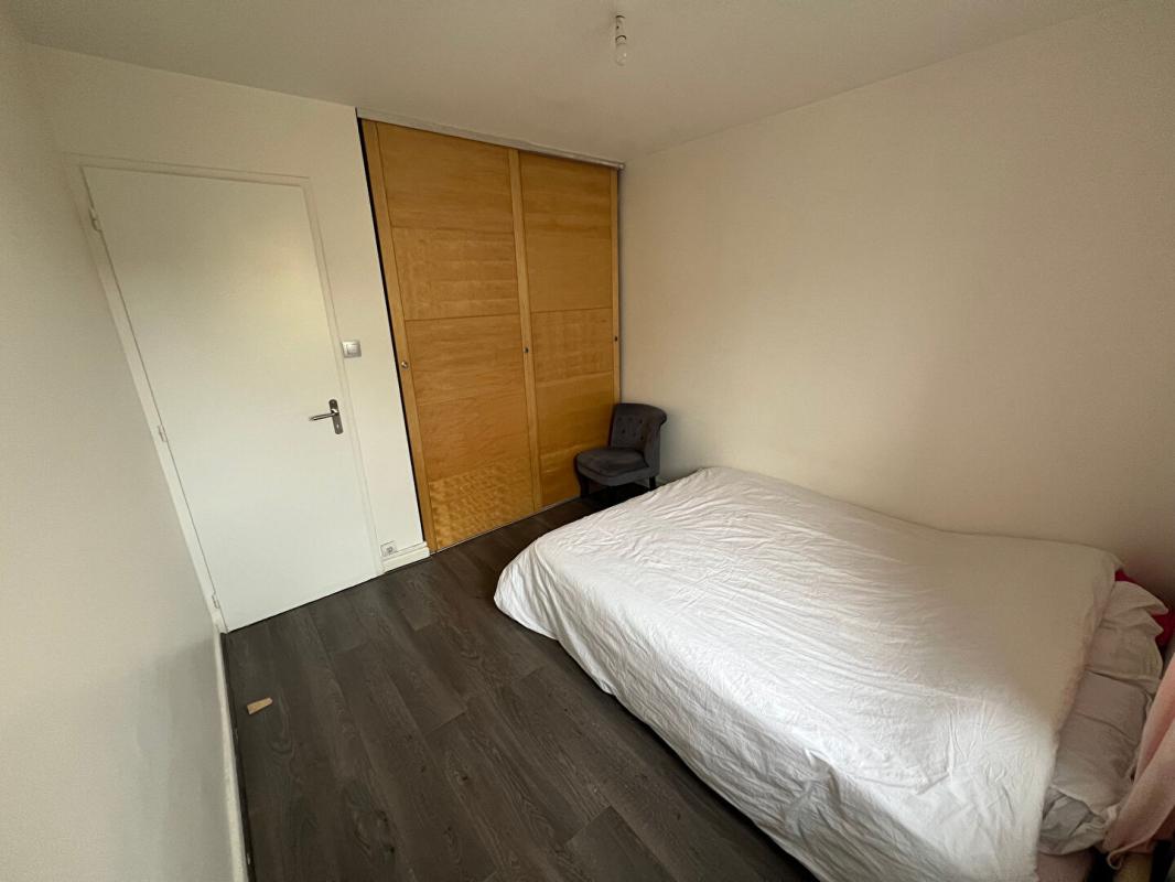 VALENCE Appartement Valence 3 pièce(s) 65 m2, cave 7