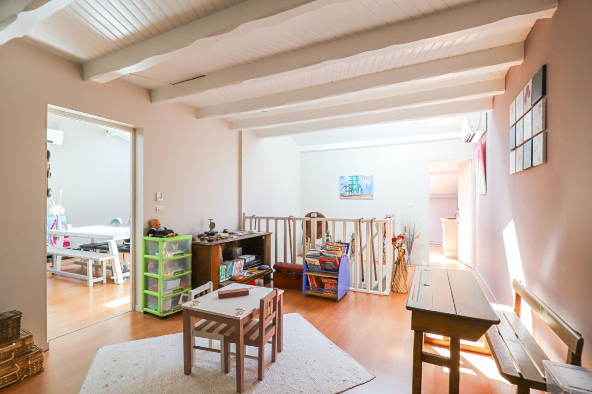 LEGE-CAP-FERRET Grande propriété familiale sur plus de 2000 m² ! 16