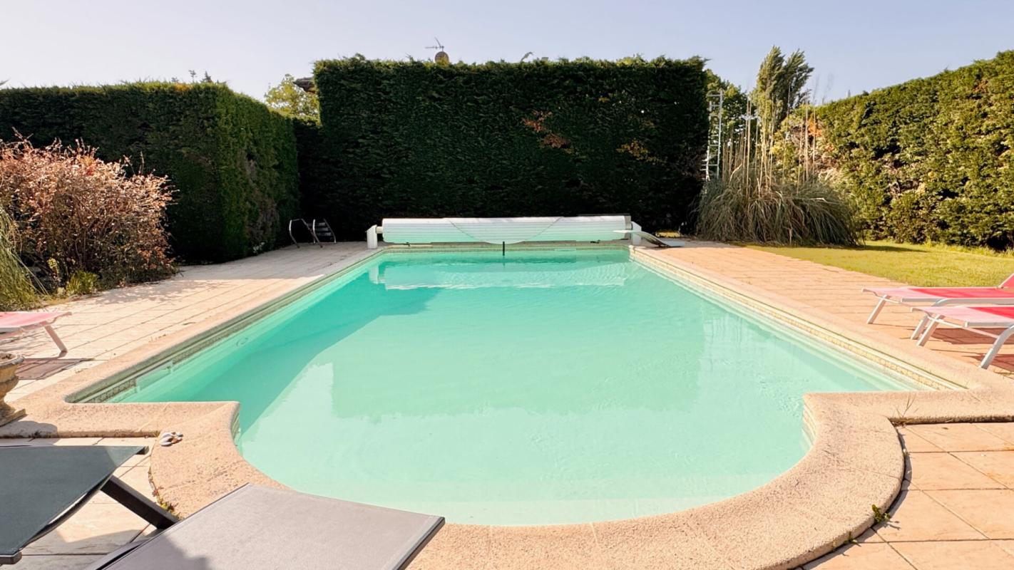 LEGE-CAP-FERRET Grande propriété familiale sur plus de 2000 m² ! 18