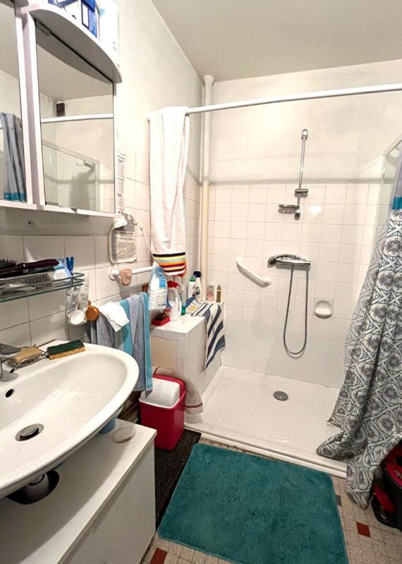 ARINTHOD Immeuble de rapport au coeur d'Arinthod ? 6 logements -Revenus immédiats 8