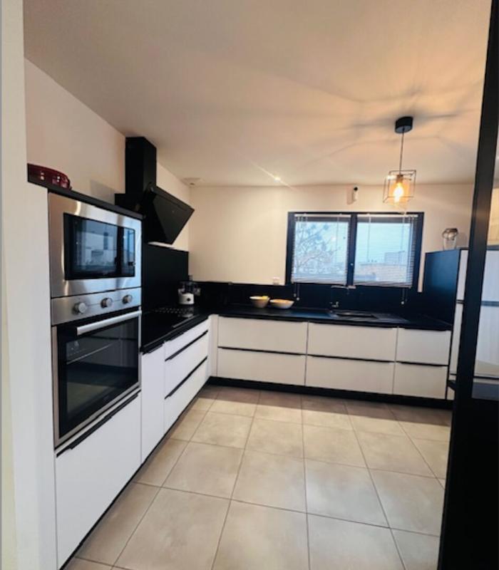 SERIGNAN Maison de plain-pied 4 pièces 97.04 m2 5