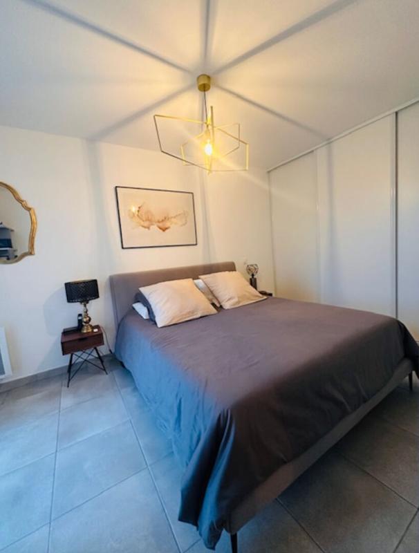 SERIGNAN Maison de plain-pied 4 pièces 97.04 m2 9