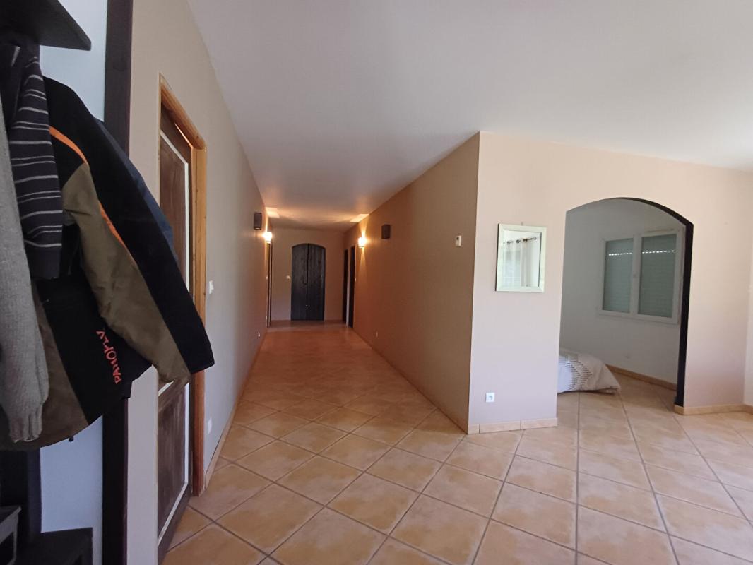 SANSAIS Sansais - Plain-pied 134 m2 et son jardin 9