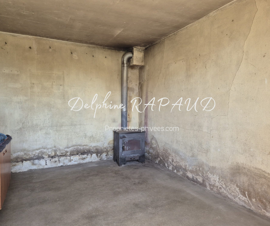 NOGENT-LE-ROTROU Longère à restaurer Nogent Le Rotrou 7 pièce(s) 139 m2 16