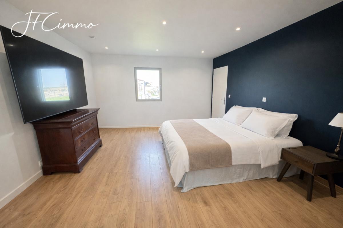 REIMS Propriété équestre Reims sur 2,5 hectares de terrains 16