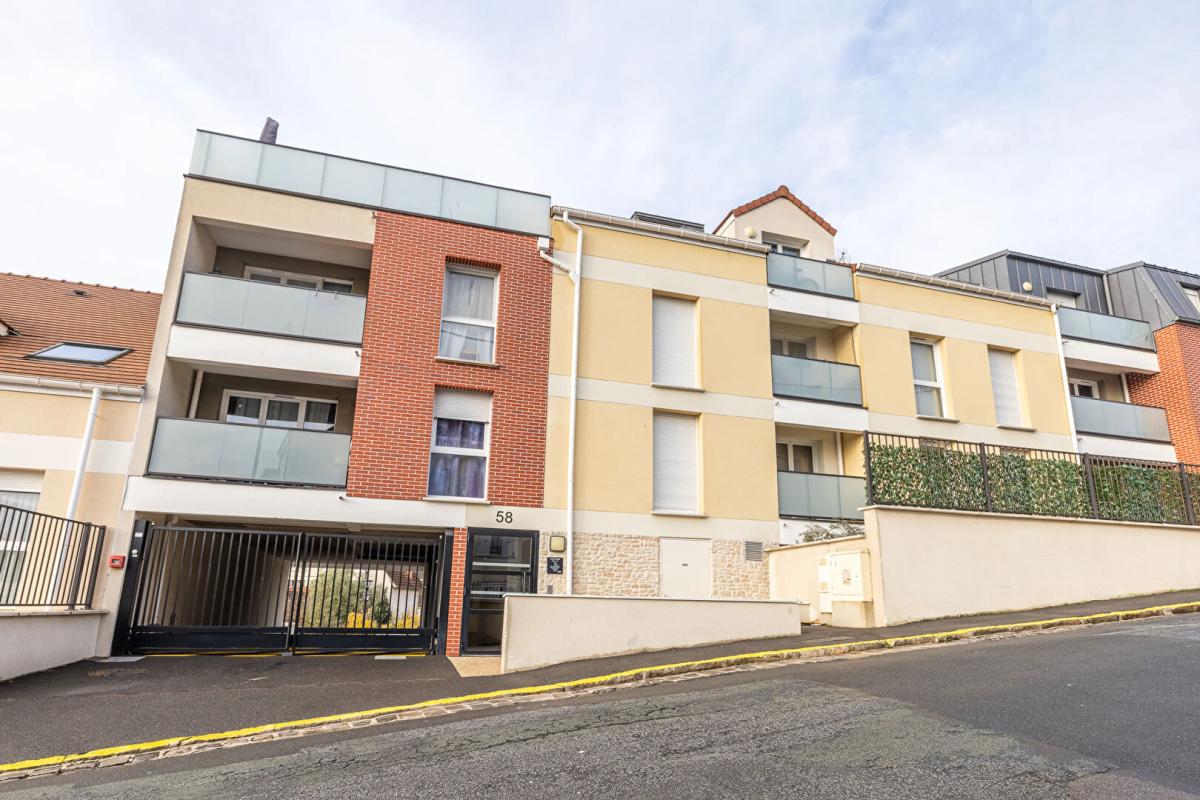 CORBEIL-ESSONNES Appartement  2 pièces 41 m2 8