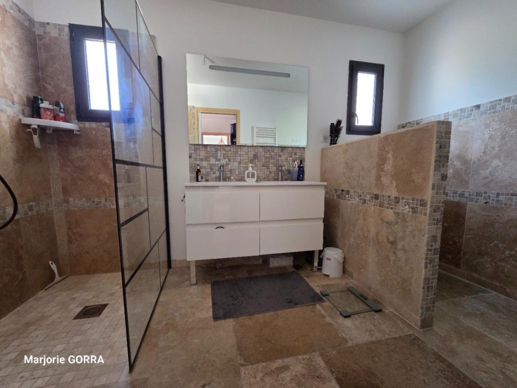 PLAN-D'AUPS-SAINTE-BAUME PLAN D'AUPS VILLA T5 sur 2080 m² de terrain 16