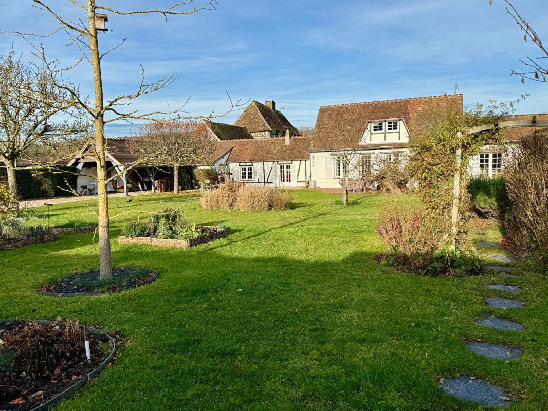 ARNIERES-SUR-ITON EXCLUSIF -Longère 6 pièces 138m2 14