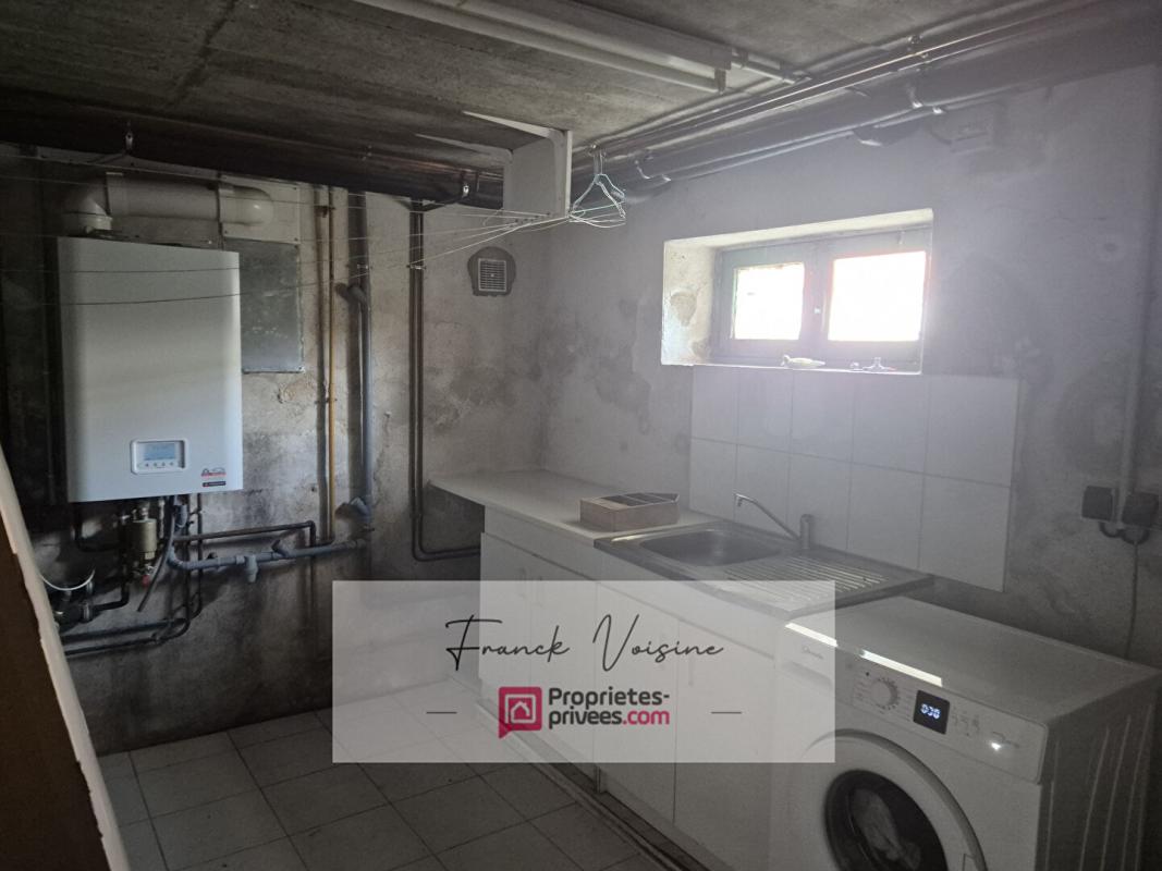 LES HERBIERS A VENDRE aux Herbiers, Maison de 79 m2 env avec 2 chambres et 1 bureau sur une parcelle de 349 m2 env 11