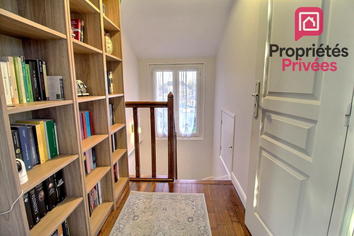 MONTARGIS AGGLOMERATION MONTARGIS - MAISON de VILLE 91 m2, 2 CHAMBRES, SOUS-SOL, JARDIN et TERRASSE, AVEC SPA 10