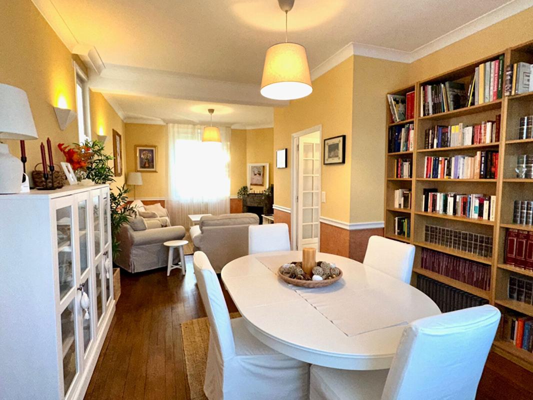 MONTARGIS AGGLOMERATION MONTARGIS - MAISON de VILLE 91 m2, 2 CHAMBRES, SOUS-SOL, JARDIN et TERRASSE, AVEC SPA 4