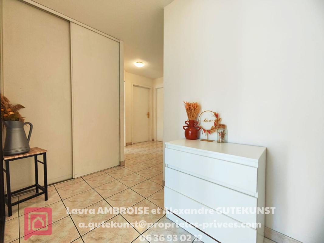 BISCHHEIM Vente appartement rez-de-chaussée 4 pièces 77 m2 + terrasse 44 m² + garage 15