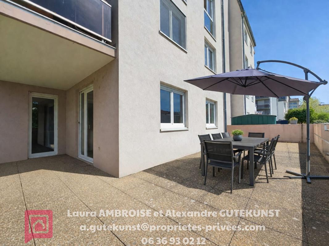 BISCHHEIM Vente appartement rez-de-chaussée 4 pièces 77 m2 + terrasse 44 m² + garage 16
