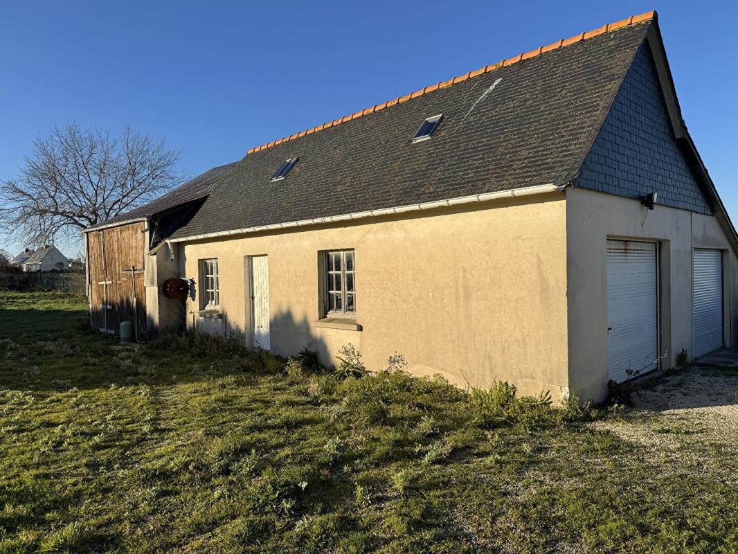 PLEUBIAN Propriété néo-bretonne avec vue mer L'Armor Pleubian ,volumes, élégance et potentiel à 1,2 km des plages 18