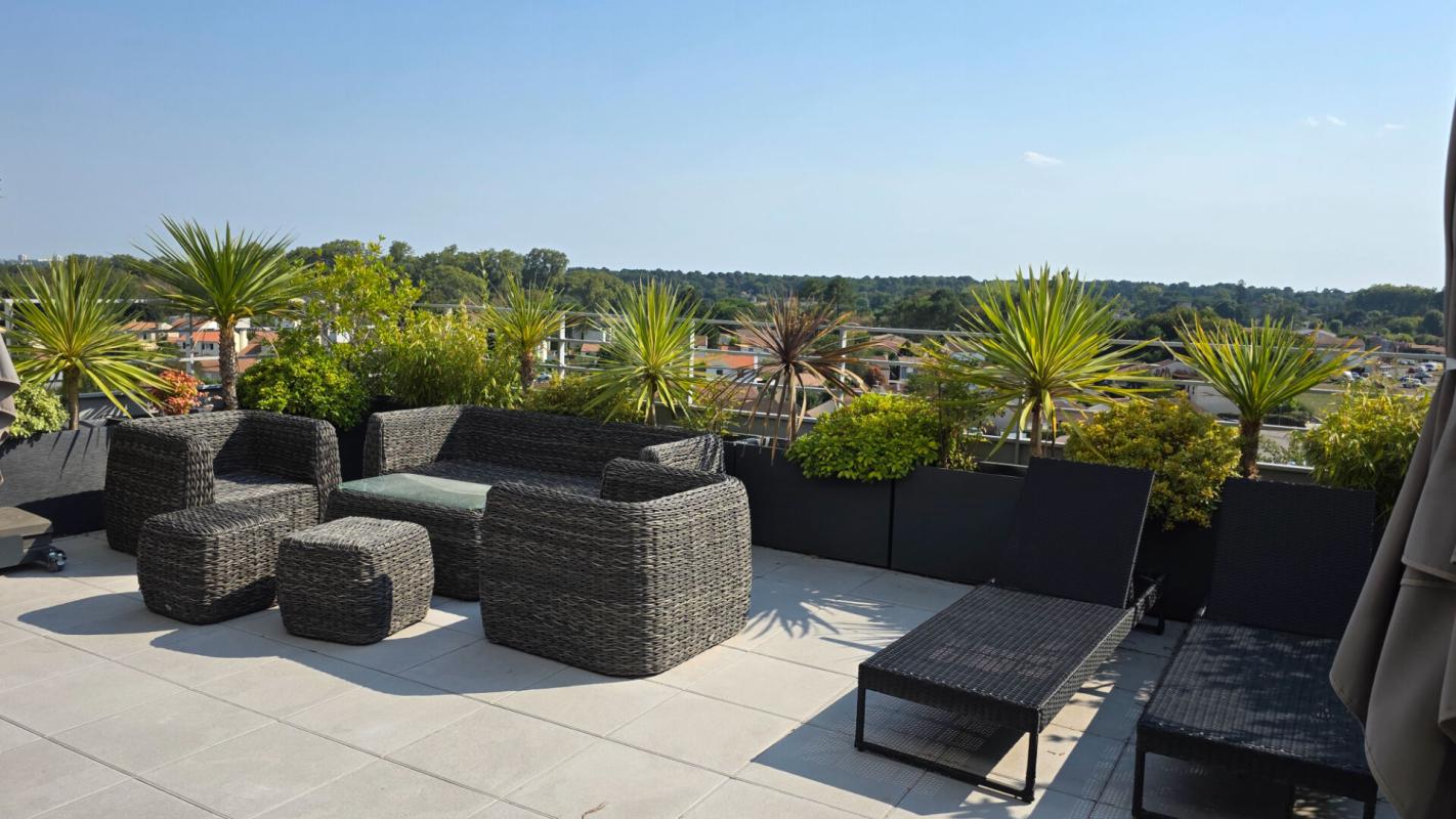 MERIGNAC Appartement Merignac 5 pièce(s) 94.6 m2 1