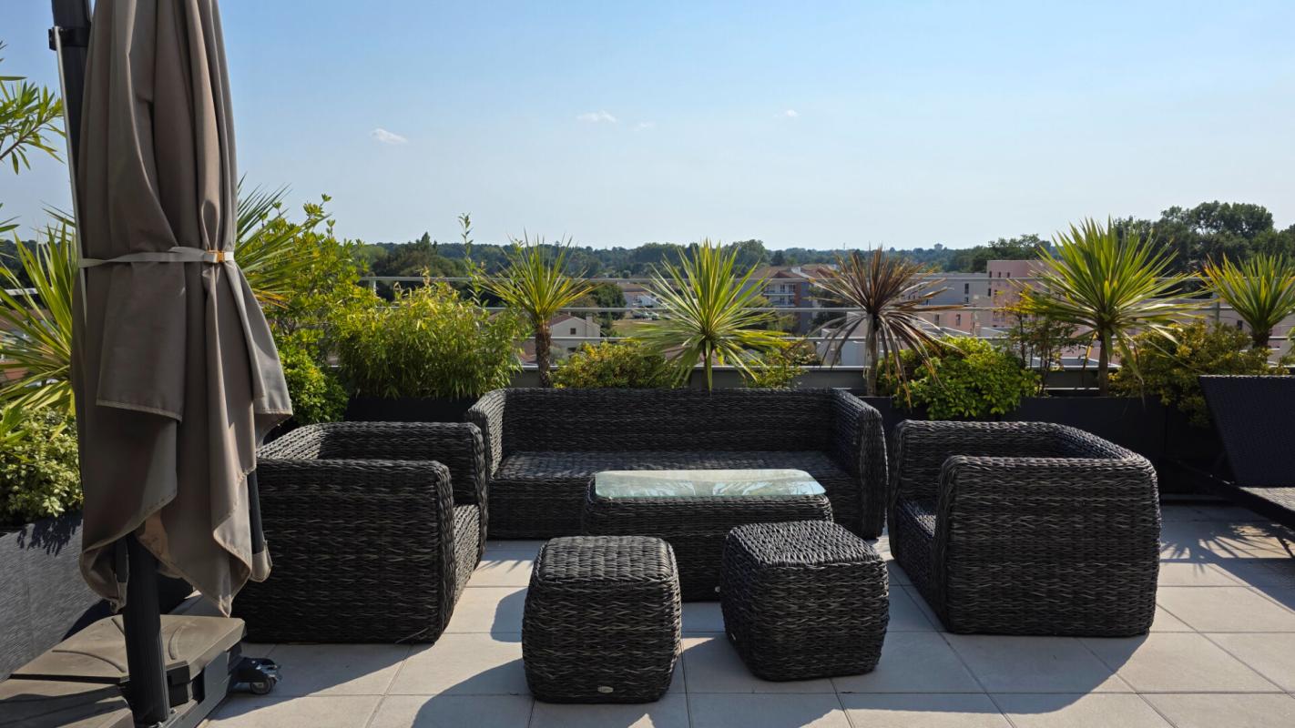 MERIGNAC Appartement Merignac 5 pièce(s) 94.6 m2 2