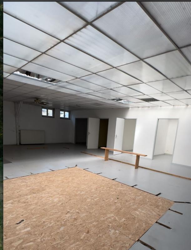 AMIENS Ideal investisseur!  Immeuble de rapport au coeur du centre-ville Amiens  1200m2 sur une parcelle de 938m2 6