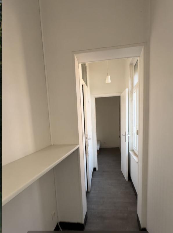 AMIENS Ideal investisseur!  Immeuble de rapport au coeur du centre-ville Amiens  1200m2 sur une parcelle de 938m2 9