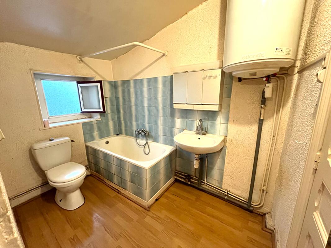 CLERMONT-FERRAND Appartement Montferrand 2 pièces d'environ 40 m2 5