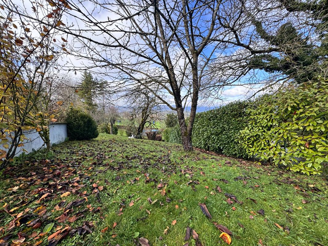 SAINT-CASSIN Terrain constructible-  Saint Cassin -577 m2 - libre constructeur à 5 min de Chambéry 4