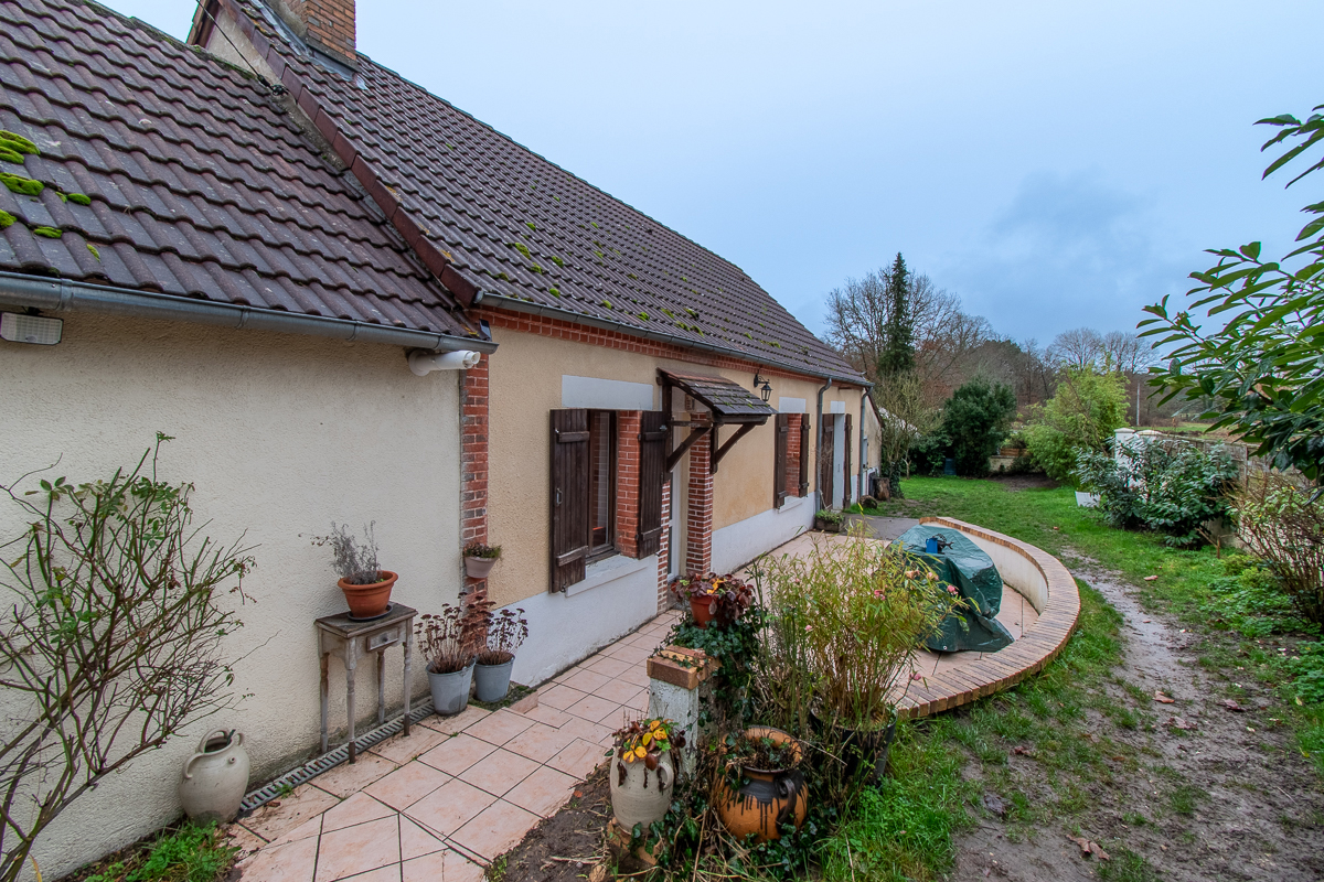 THEILLAY Maison Theillay 3 pièce(s) 88 m2 13