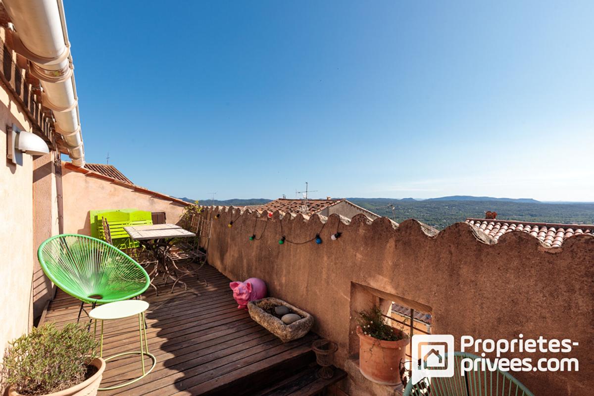 MONTAUROUX Maison de village avec terrasse et magnifique vue dégagée 16