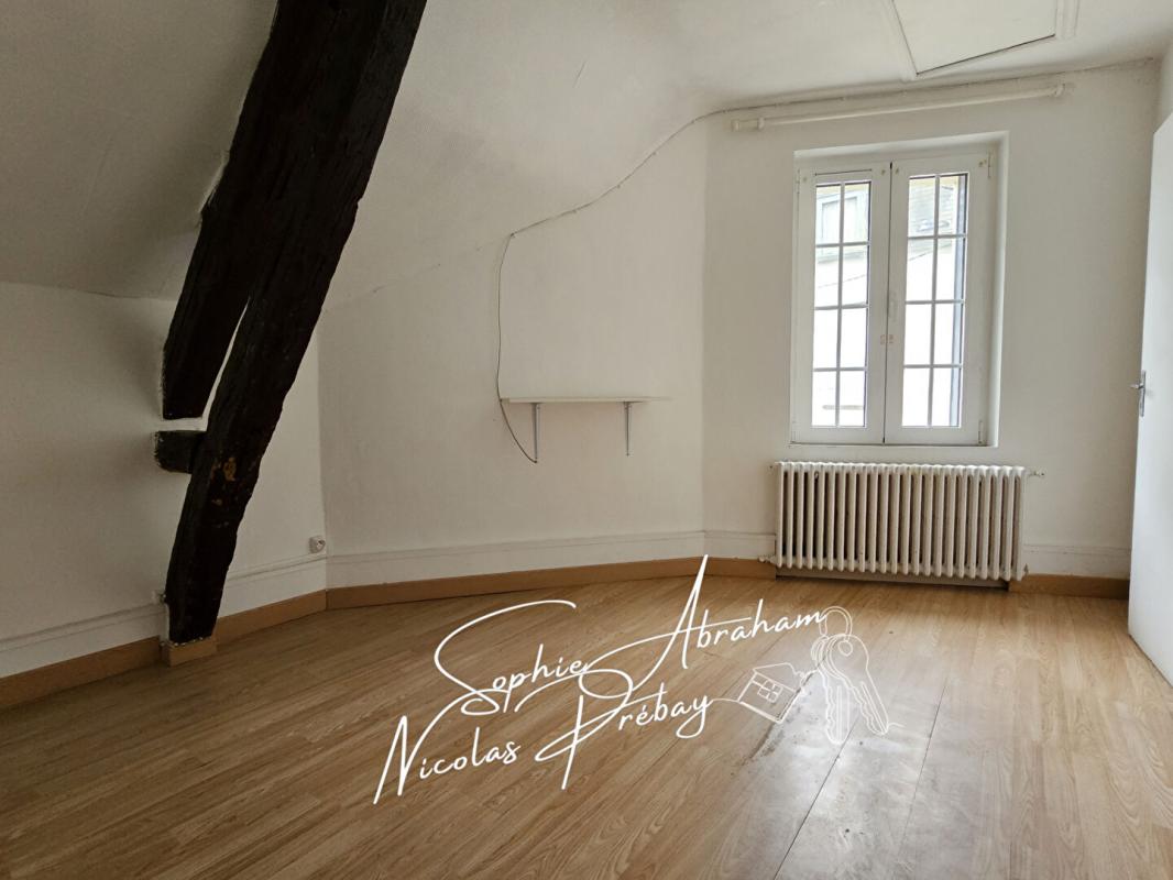 ANGERVILLE Maison de 4 pièces proche du centre ville 5