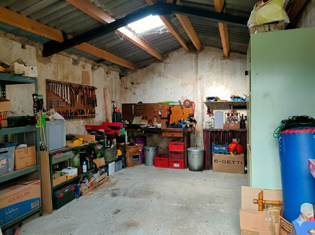 AULNAY Maison Aulnay 11 pièce(s) 250 m2 16