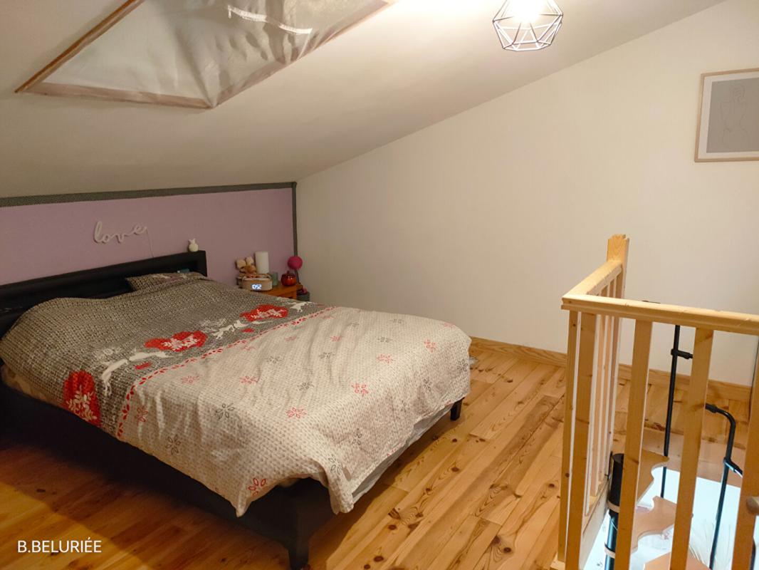 AULNAY Maison Aulnay 11 pièce(s) 250 m2 7