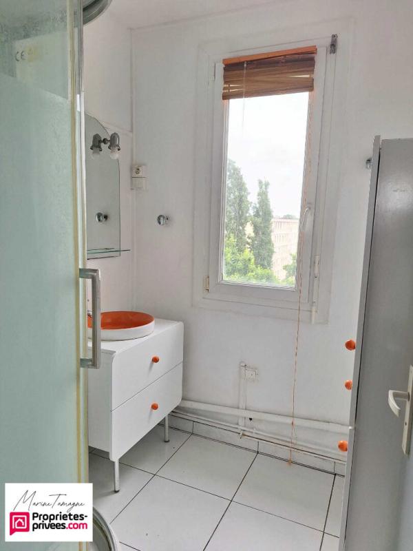 COMPIEGNE Compiègne Royalieu, lumineux 3 pièces traversant de 54 m² 6